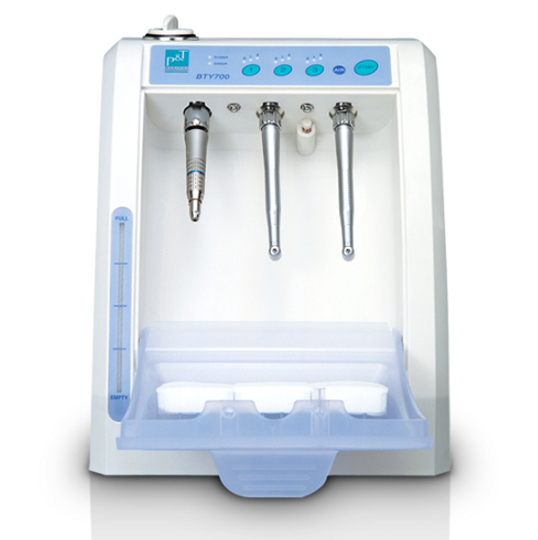 Аппарат предназначен для бережной очистки и смазки турбинных высокоскоростных и низкоскоростных инструментов. BTY-700, P&T MEDICAL, КИТАЙ
